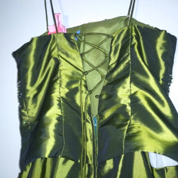 Formal Wear Zum Zum by Niki Livas - Picture 3 of 6